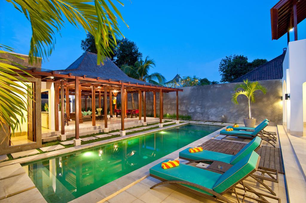 Villa Amalia Legian  Exterior photo