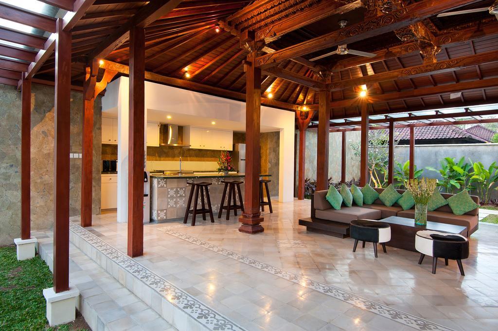 Villa Amalia Legian  Exterior photo
